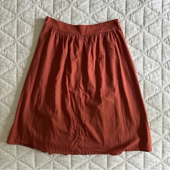 Madewell Midi Skirt with Buttons - Picture 2 of 4